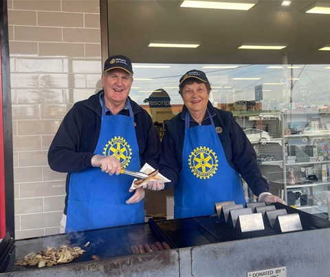 Rotary BBQ Pictures.jpg