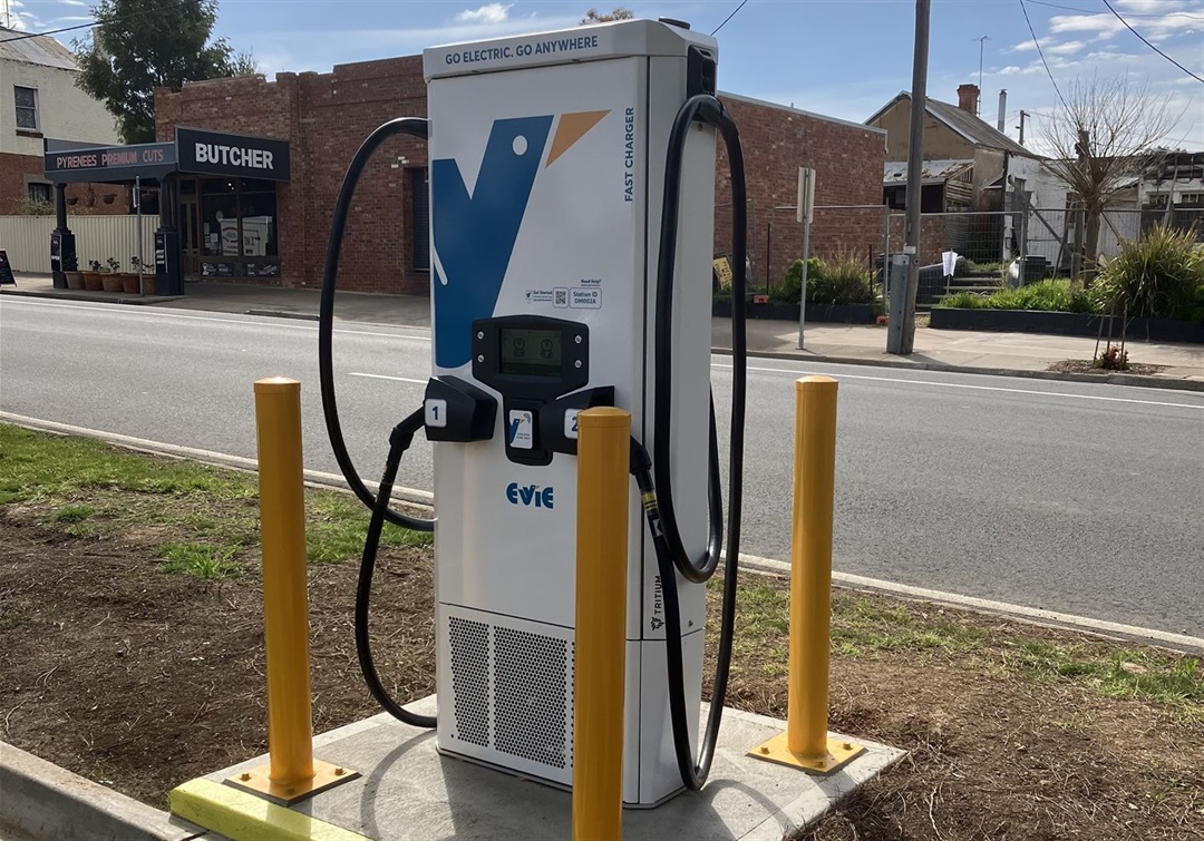 Avoca’s new EV charging station goes live Pyrenees Shire Council