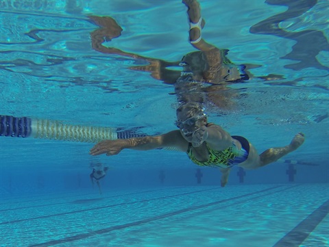 Beaufort pool underwater shot_Crop.JPG